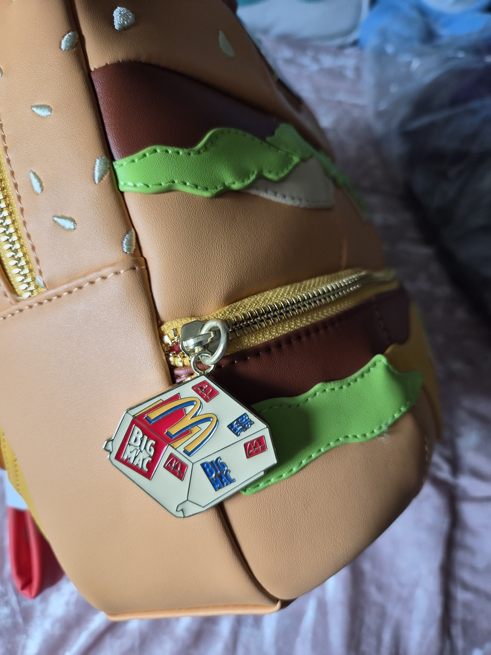 Loungefly McDonalds Tan & Green Burger Mini Backpack - Picture 3 of 4